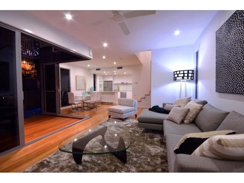 15 Ann Street, Noosaville QLD 4566
