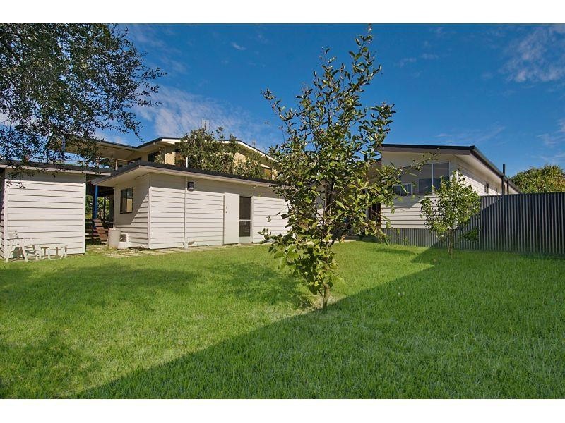 5 Mackerel Street, Noosa North Shore QLD 4565