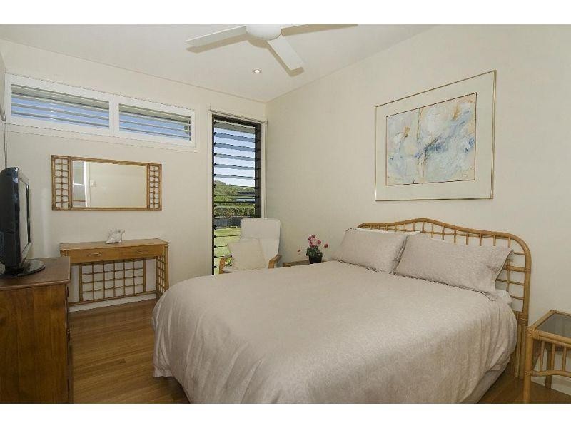 12 Staysail Place, Twin Waters QLD 4564