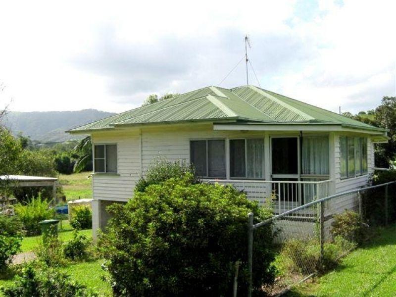 13 Sister Tree Creek Road, Kin Kin QLD 4571