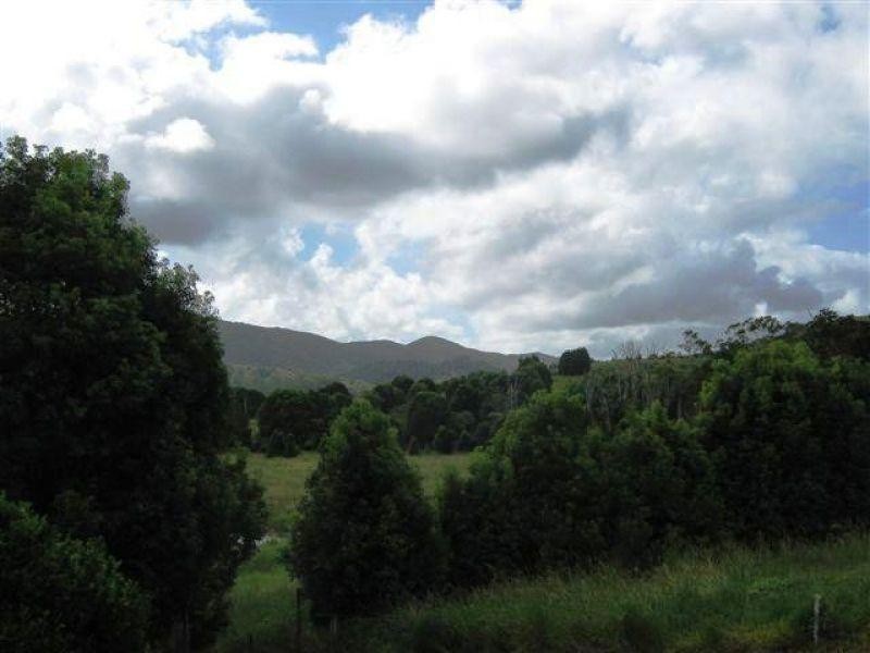 13 Sister Tree Creek Road, Kin Kin QLD 4571