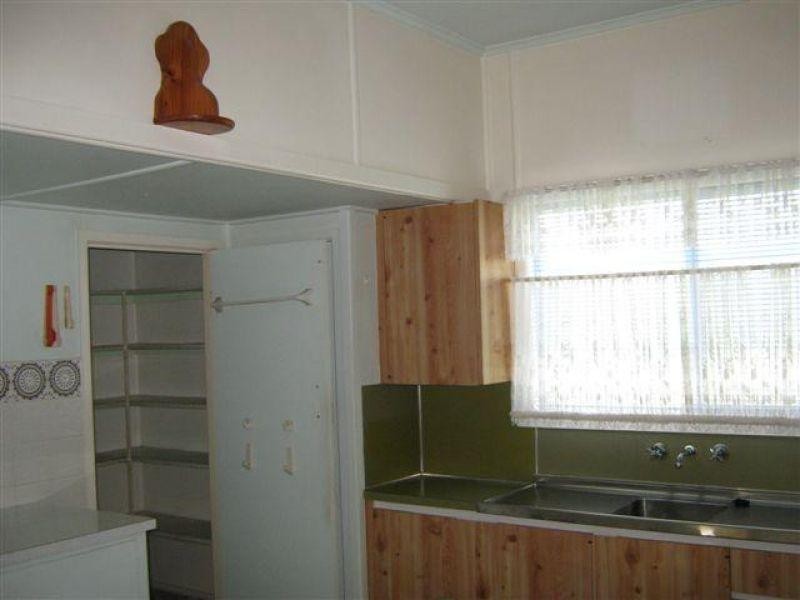 13 Sister Tree Creek Road, Kin Kin QLD 4571