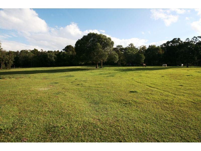 236 Herron Road, Pie Creek QLD 4570