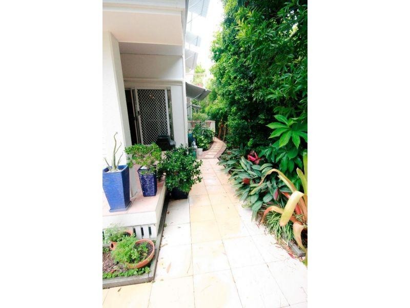 1/3 William Street, Noosaville QLD 4566