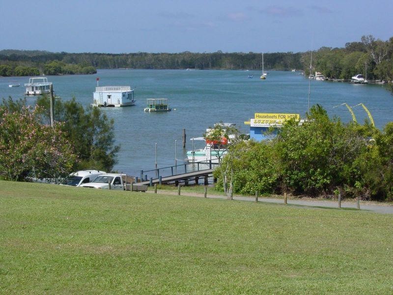 88-90 Moorindil Street, Tewantin QLD 4565