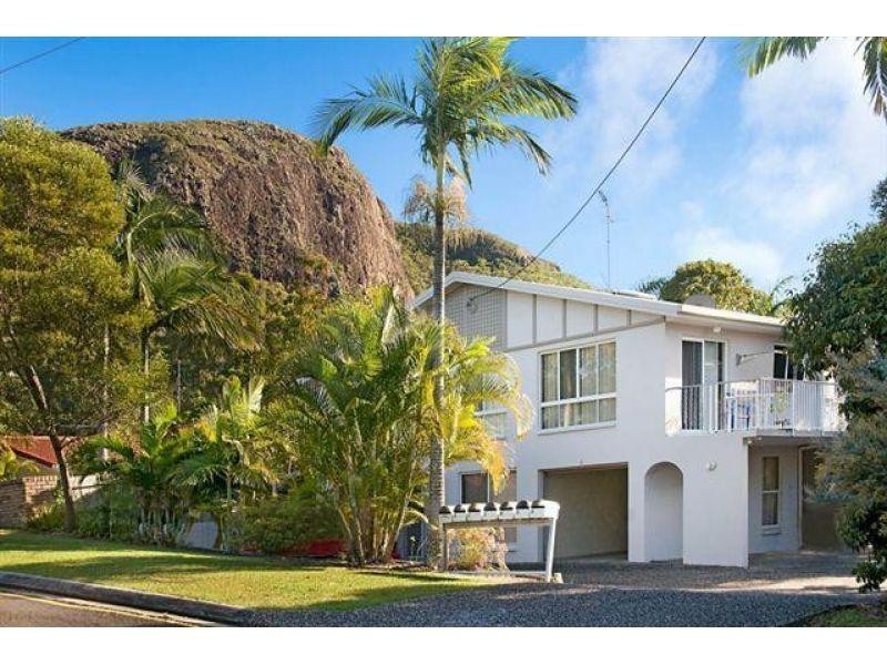 1/8 Eastern Court, Coolum Beach QLD 4573