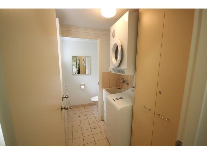 18/13 James Street, Noosaville QLD 4566