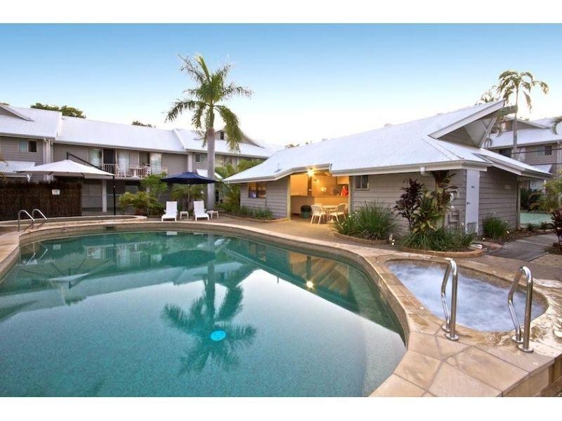 18/13 James Street, Noosaville QLD 4566