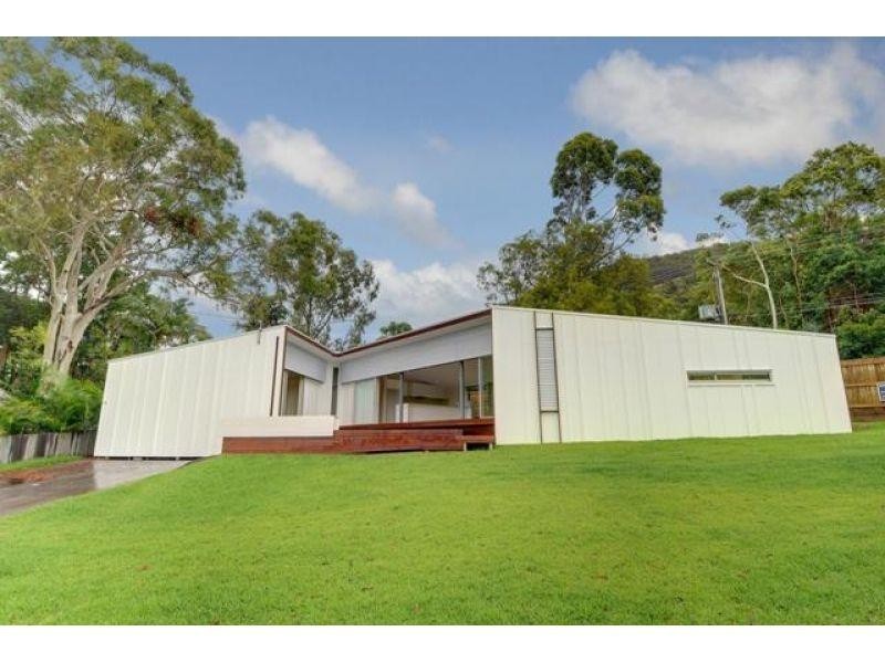 1 Tanah Street West, Mount Coolum QLD 4573