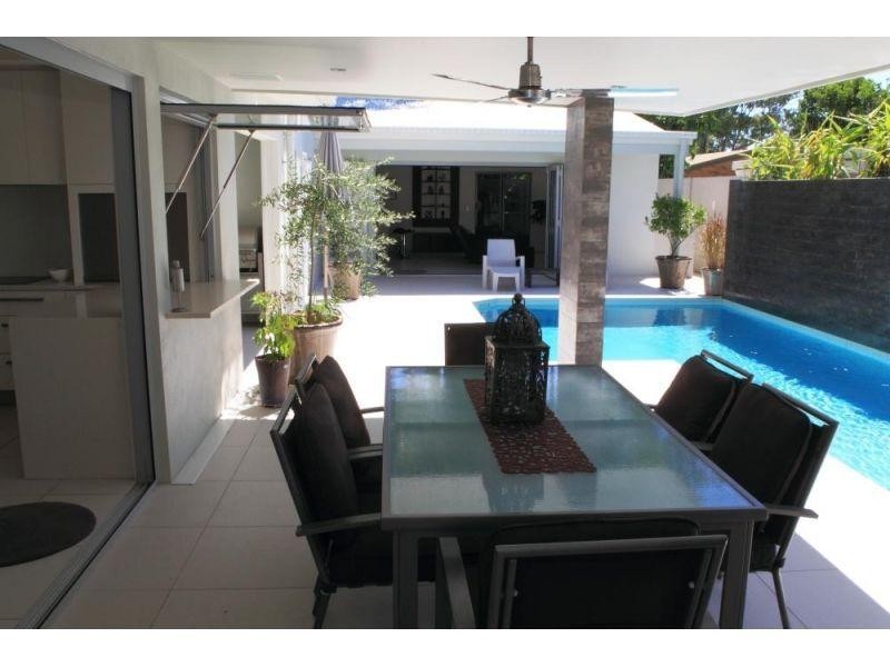 28 Creek Road, Noosaville QLD 4566