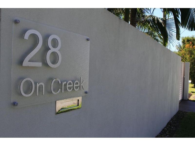 28 Creek Road, Noosaville QLD 4566