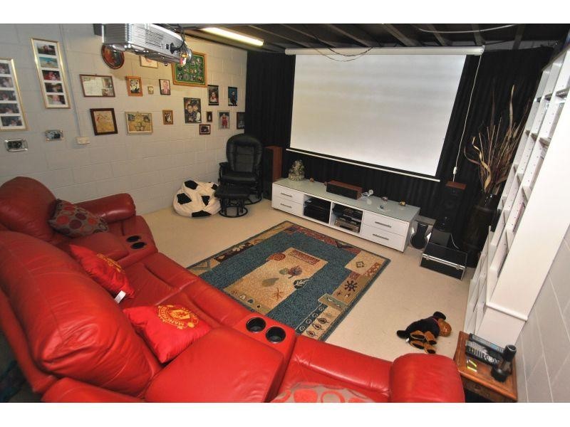 17 Leavinia Street, Gympie QLD 4570