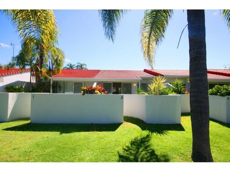 2/11 Woorookool Place, Noosaville QLD 4566