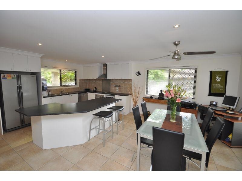 10 Talara Court, Tewantin QLD 4565