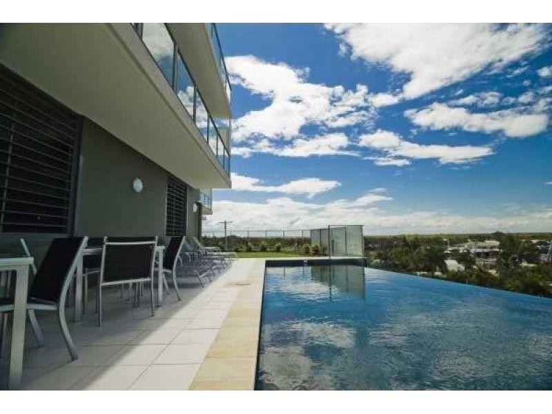 15/3-5 Ocean View Pde, Rainbow Beach QLD 4581