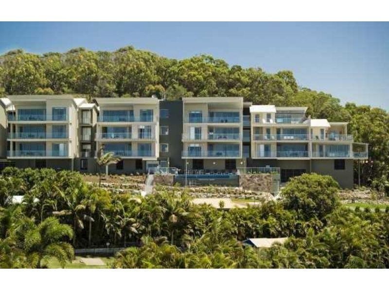 15/3-5 Ocean View Pde, Rainbow Beach QLD 4581