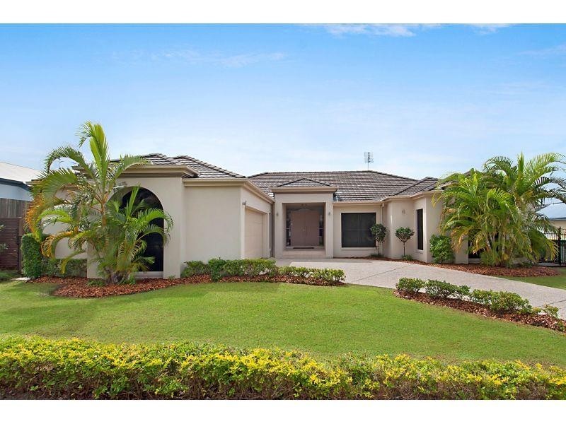 10 Fairway Parade, Peregian Springs QLD 4573