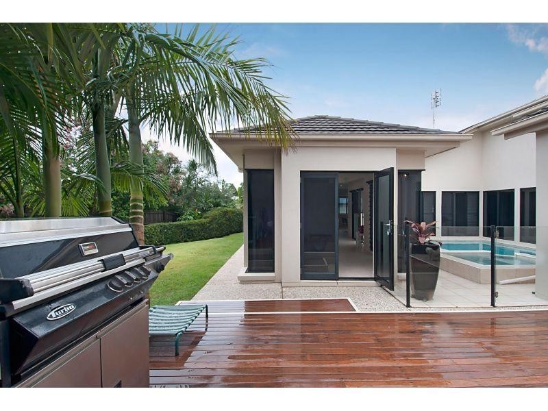 10 Fairway Parade, Peregian Springs QLD 4573
