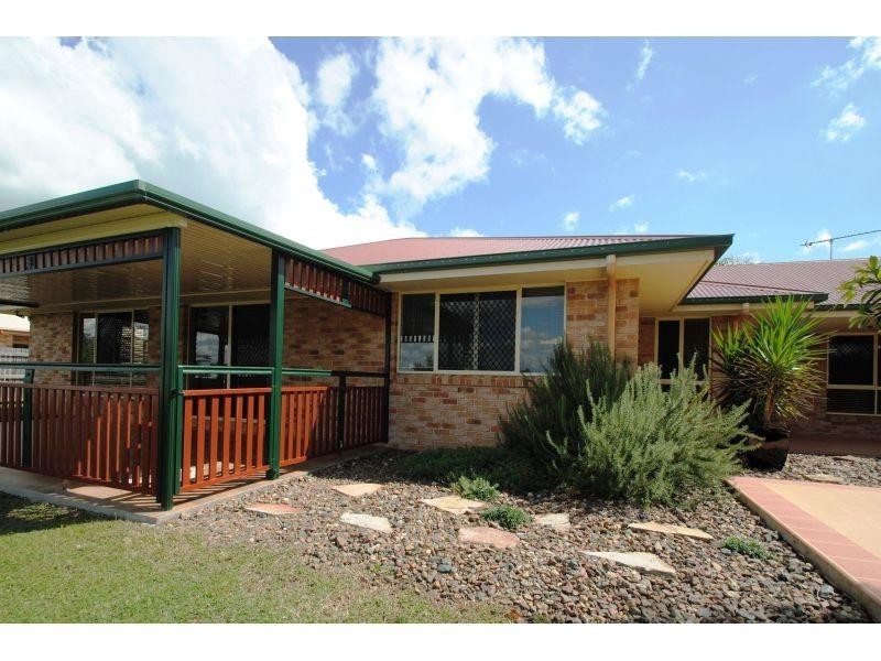24 Federation Ct, Southside QLD 4570
