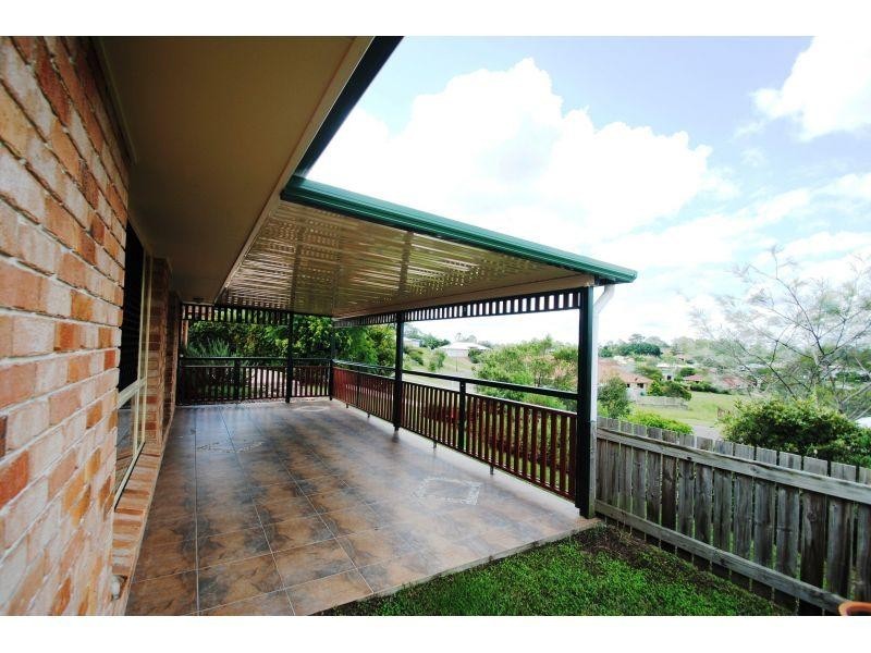 24 Federation Ct, Southside QLD 4570