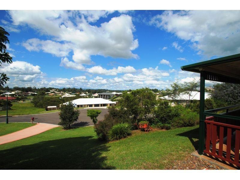 24 Federation Ct, Southside QLD 4570