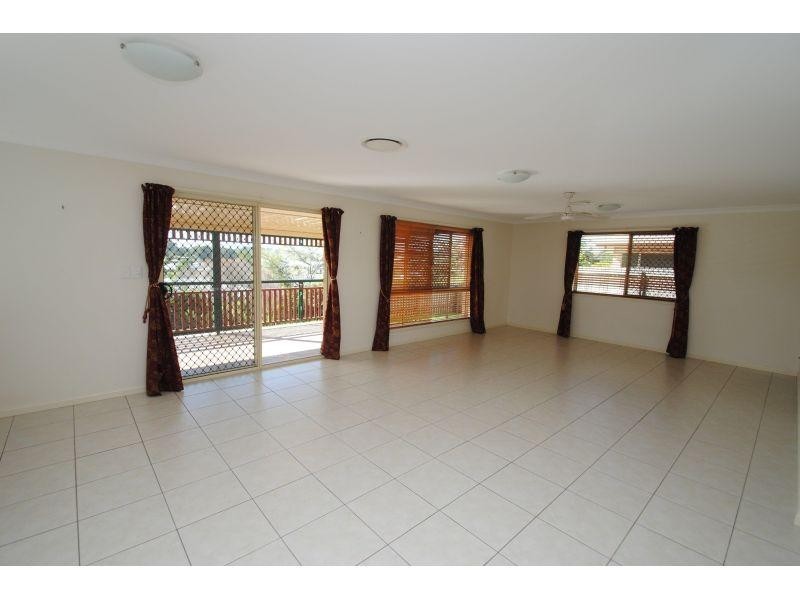 24 Federation Ct, Southside QLD 4570