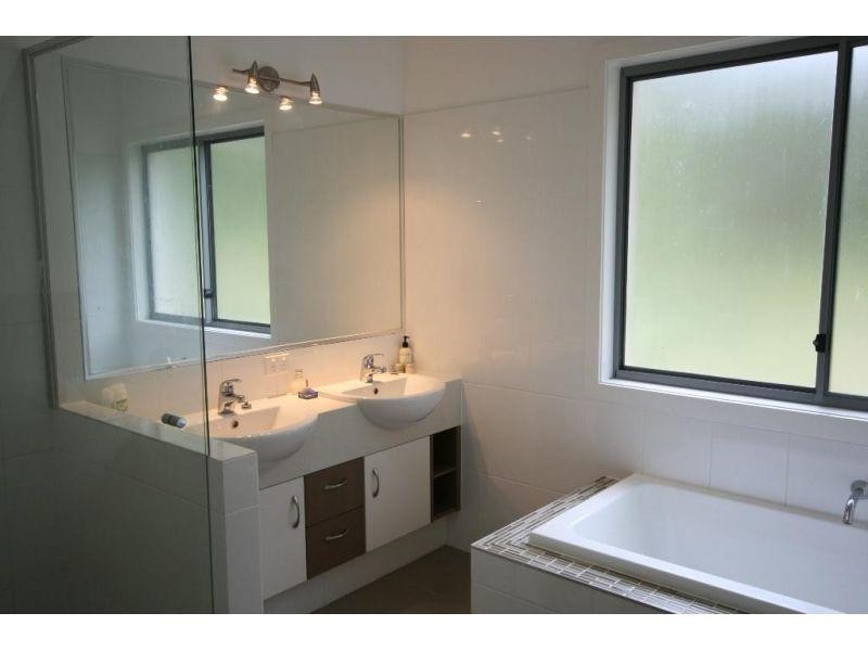 75  Grays Road, Doonan QLD 4562