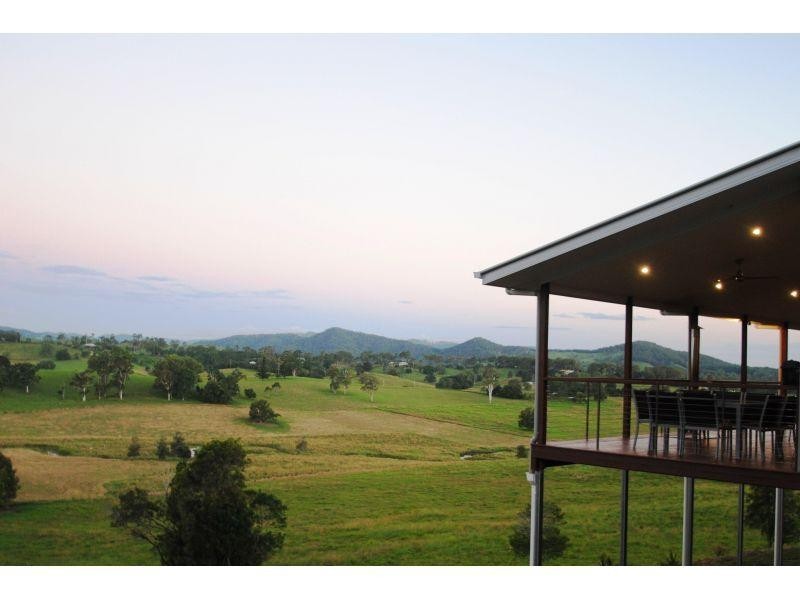 132 Wilton Road, Greens Creek QLD 4570