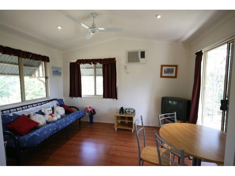 Glastonbury QLD 4570