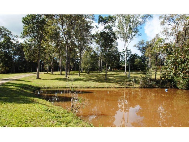 3 Edith Road, Mothar Mountain QLD 4570