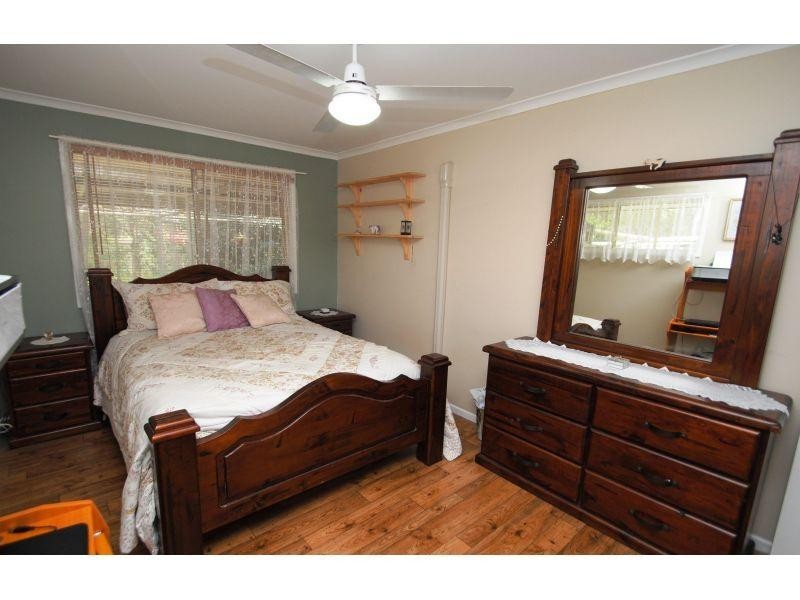 3 Edith Road, Mothar Mountain QLD 4570