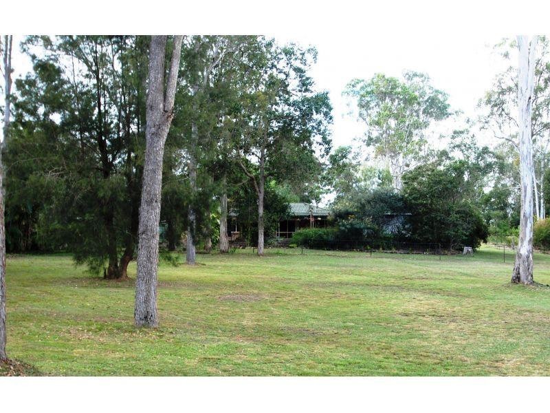 3 Edith Road, Mothar Mountain QLD 4570
