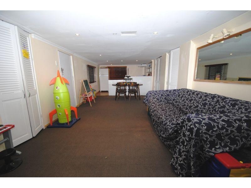 32 Iron Street, Gympie QLD 4570