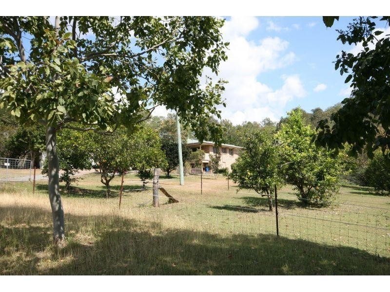 5 Kabi Crescent, Widgee QLD 4570