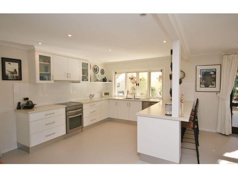 75 Spring Road, Victory Heights QLD 4570