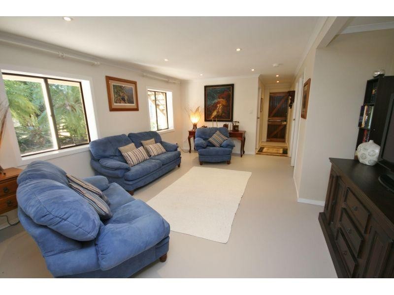 75 Spring Road, Victory Heights QLD 4570