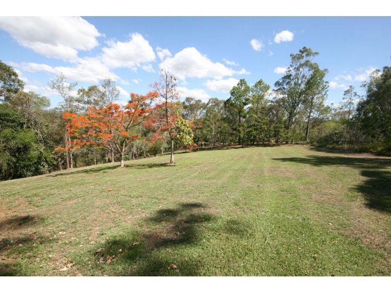 75 Spring Road, Victory Heights QLD 4570