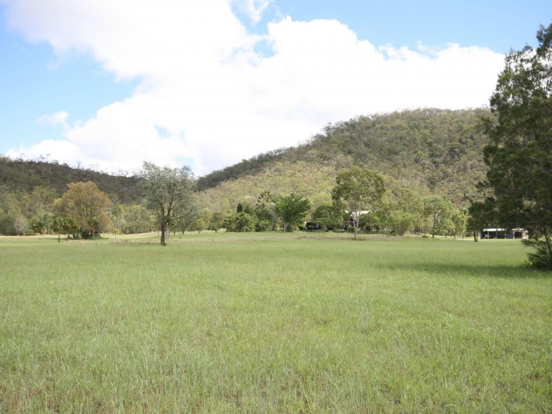 462 Upper Widgee Road, Widgee QLD 4570