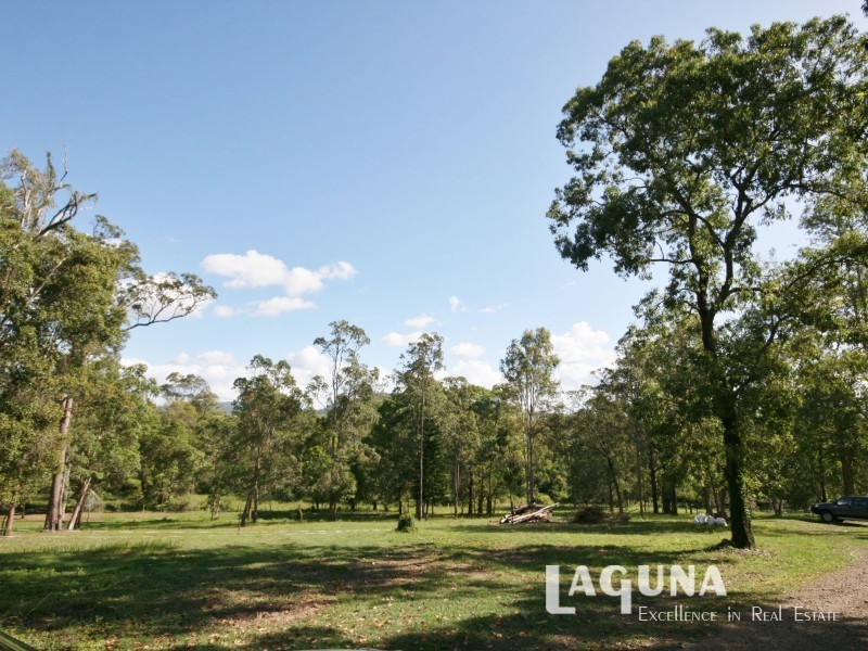 214 Rocks Road, Pie Creek QLD 4570