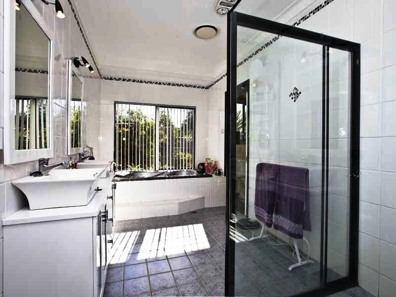 Aberglasslyn NSW 2320