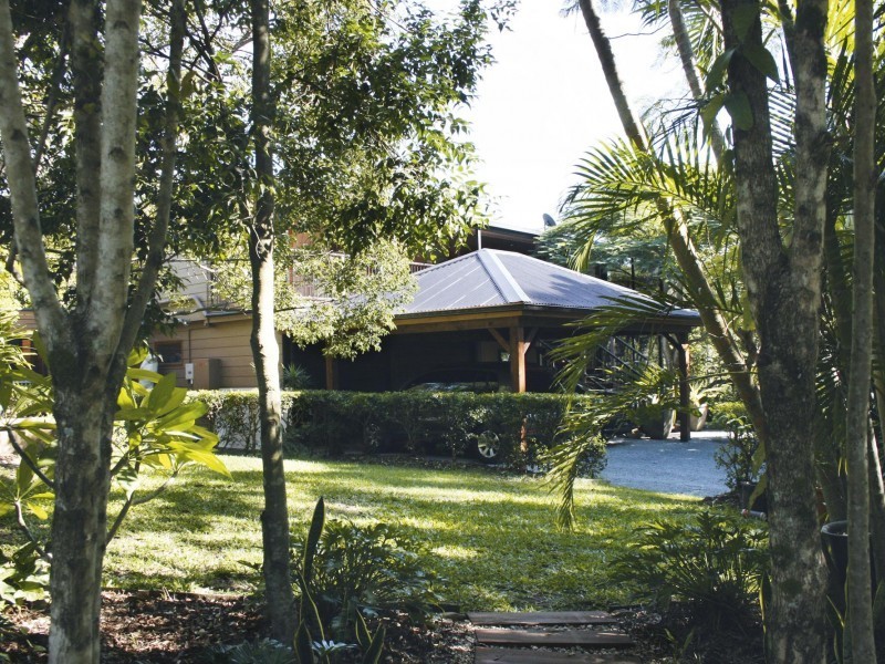 Guanaba QLD 4210