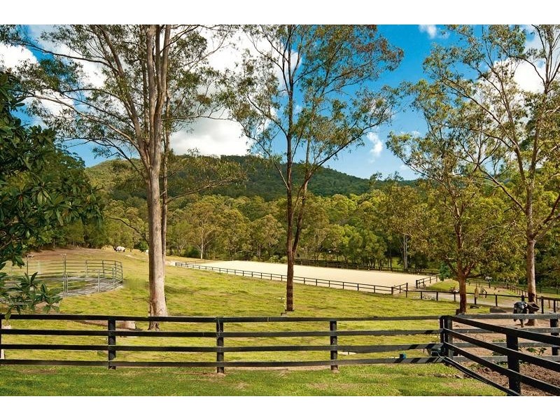 Guanaba QLD 4210