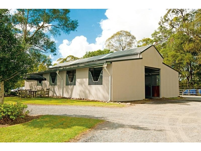 Guanaba QLD 4210