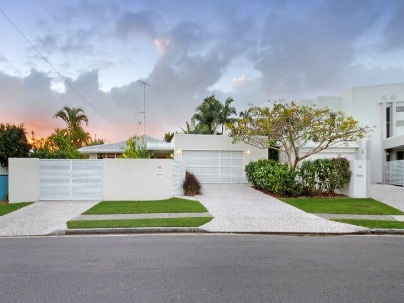 48 Tarcola Cres, Mooloolaba QLD 4557