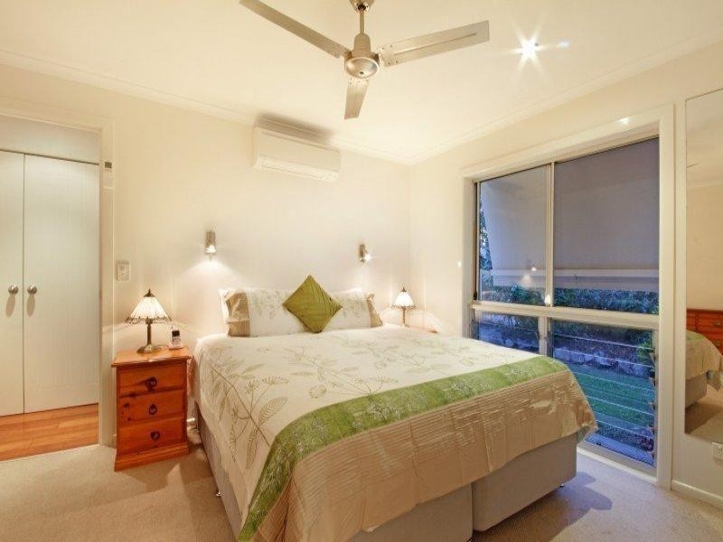 48 Tarcola Cres, Mooloolaba QLD 4557