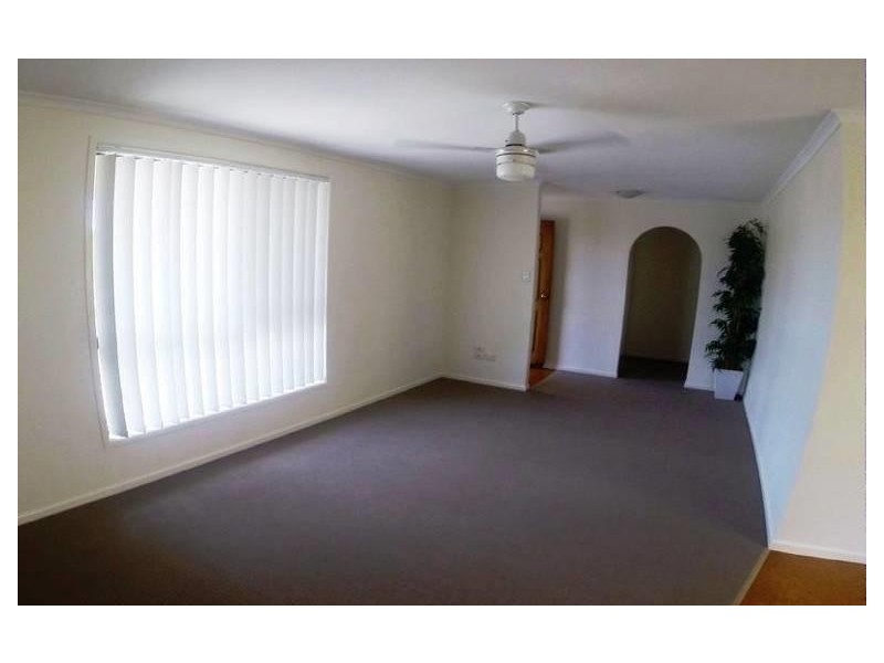 17 Halyard DR, Wurtulla QLD 4575