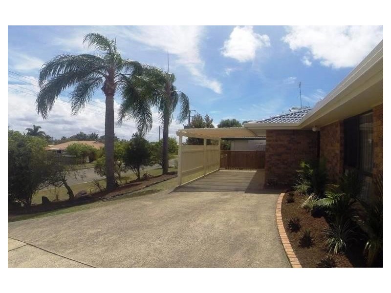 17 Halyard DR, Wurtulla QLD 4575