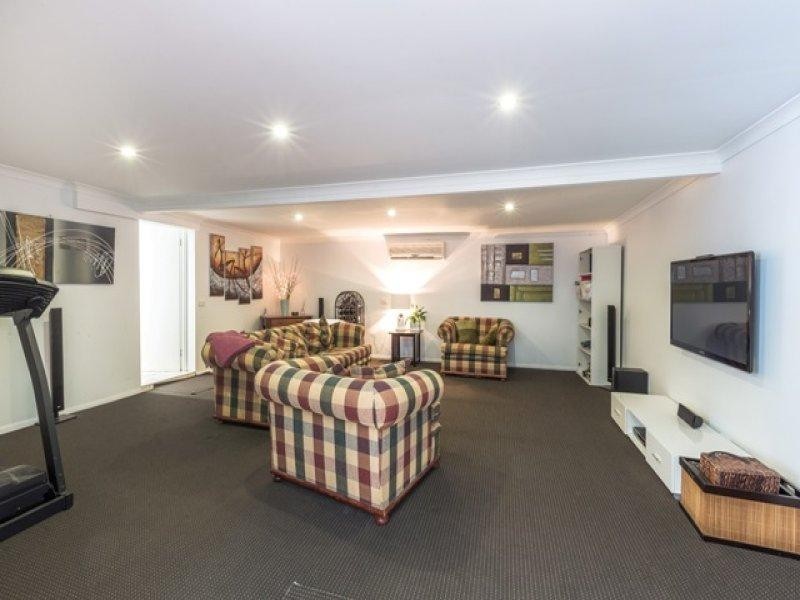 1 Ulaka Court, Mooloolaba QLD 4557