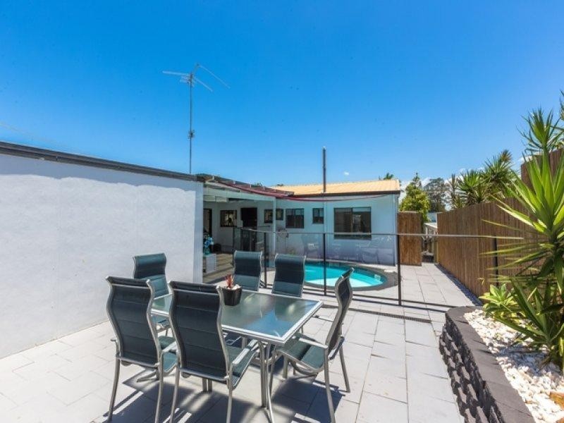 1 Ulaka Court, Mooloolaba QLD 4557