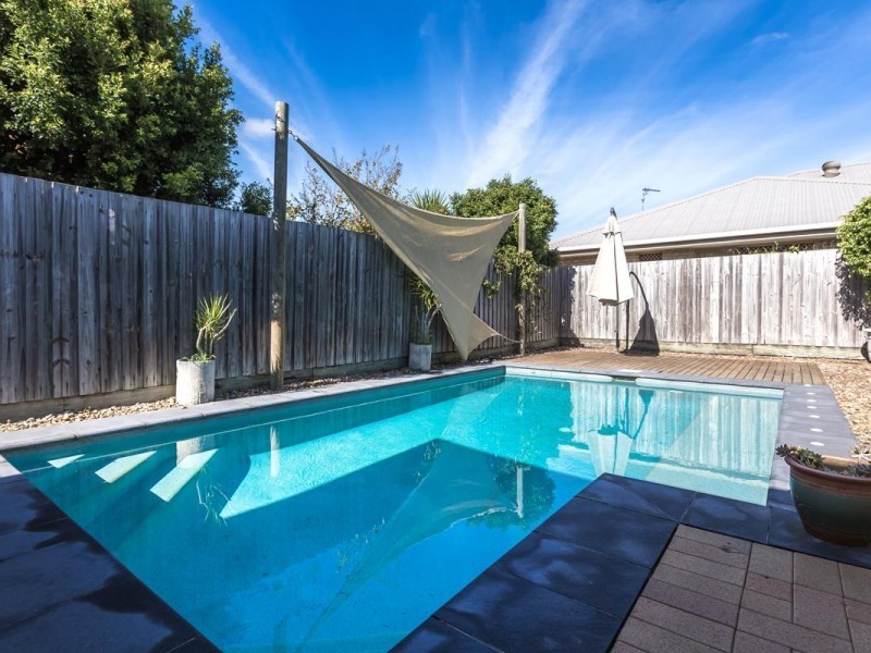 126 Glenfields Blv, Mountain Creek QLD 4557